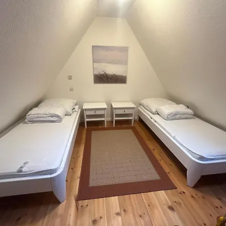 Holiday home Friesenhof Uttied